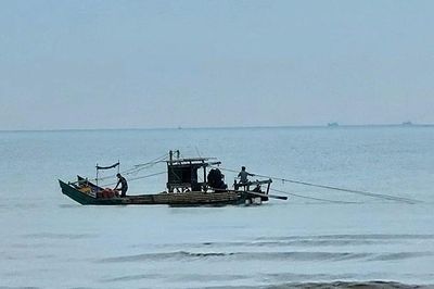Thanh Hóa: Kêu gọi, hướng dẫn phương tiện tránh bão số 1