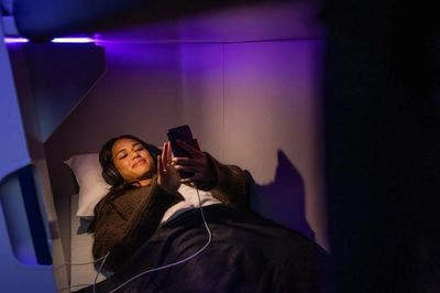 [GALLERY] 'Giường tầng trên mây' và cuộc cách mạng hạng phổ thông hàng không