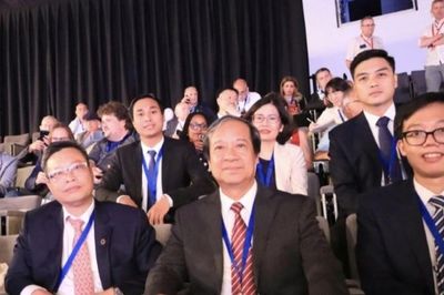 Đoàn đại biểu Đảng Cộng sản Việt Nam tham dự Đại hội lần thứ 40 của Đảng Cộng sản Pháp