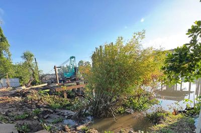 Sạt lở liên tiếp, người dân sống trong bất an