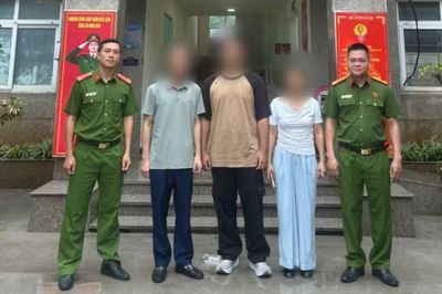 Nam sinh bị bắt cóc online gọi điện về nhà 'đòi' chuyển 150 triệu đồng