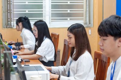 Quản lý công chức: Để dấu vân tay không thay thế cho kết quả phục vụ nhân dân