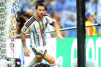 Messi 'vô đối', lập thêm hàng loạt kỷ lục World Cup
