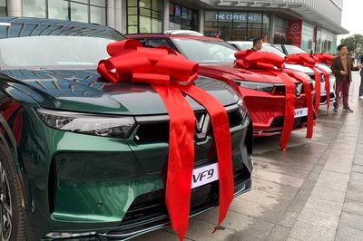 Ô tô sản xuất trong nước tăng kỷ lục, nguồn cung xe mới dồi dào trong tháng 7