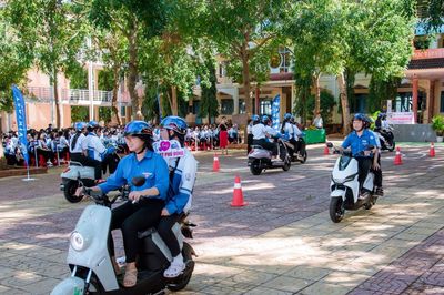 Quy định về xử phạt người dưới 18 tuổi đi mô tô: Hiểu đúng để chọn xe phù hợp