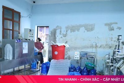 Cảnh báo nguy cơ mất an toàn từ nước uống đóng chai