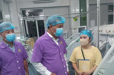 Hà Nội: Nạn nhân 13 tuổi vụ cháy ở Văn Phú đang được điều trị tích cực