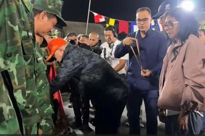 Tổng thống lâm thời Venezuela thăm đoàn cứu hộ Việt Nam, trao Huân chương Công trạng cho đội chó nghiệp vụ