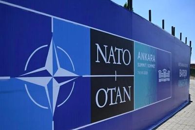 Thủ đô Thổ Nhĩ Kỳ 'thay áo mới' đón thượng đỉnh NATO