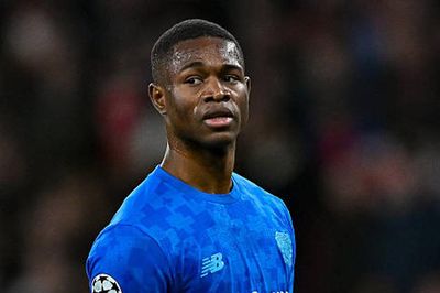 Arsenal và Newcastle đại chiến vì sát thủ 100 triệu euro Christian Kofane