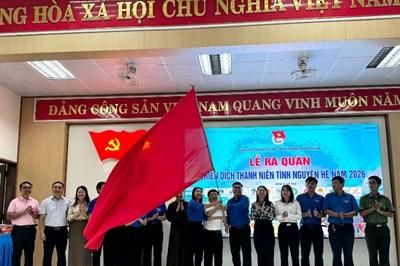 Hơn 300 cán bộ, đoàn viên, thanh niên ra quân Chiến dịch Thanh niên tình nguyện hè