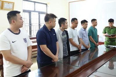 Ninh Bình: Triệt phá đường dây cá độ bóng đá qua mạng hơn 900 tỷ đồng