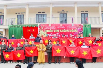 Bám dân, giữ bình yên vùng giáo