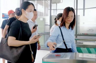 Gia hạn sử dụng thẻ xe buýt miễn phí