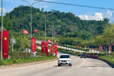 Sau sắp xếp, toàn tỉnh còn 917 thôn, tổ dân phố, giảm 545 đơn vị