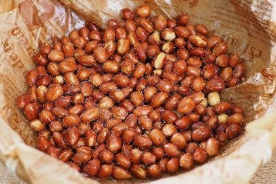 Người mắc 1 trong 5 bệnh này tuyệt đối không nên ăn lạc