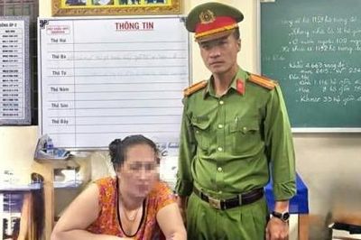 Bắt giữ đối tượng nữ cướp giật dây chuyền