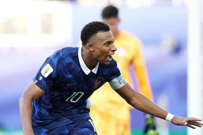Mbappe ghi bàn thứ 7, tuyển Pháp nhọc nhằn đánh bại Paraguay