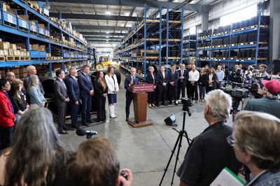 Canada xây đường ống dẫn dầu mới, giảm phụ thuộc vào Mỹ