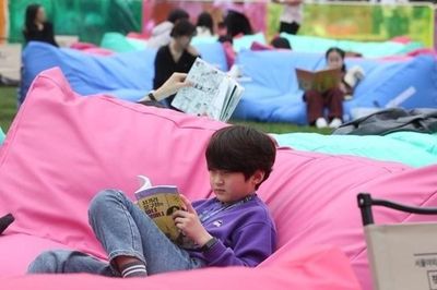 Giới trẻ Hàn Quốc hào hứng với trào lưu 'text hip'