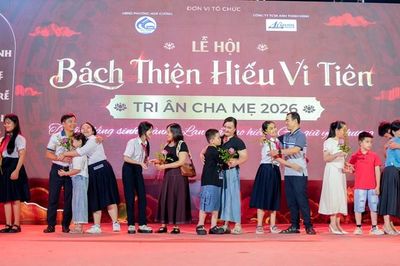 Tôn vinh Đạo Hiếu tại Lễ tri ân cha mẹ bên dòng sông Hàn