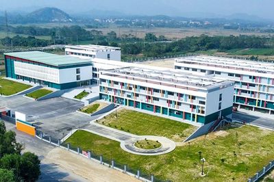 Công an sẽ làm việc với từng học sinh, giám thị