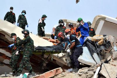 Đoàn Việt Nam đưa 54 thi thể nạn nhân động đất ra khỏi đống đổ nát tại Venezuela