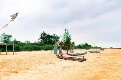 Thành phố Huế: Làng biển chuyển mình làm du lịch