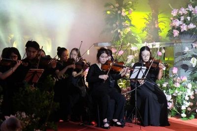 Nhiều nghệ sĩ quốc tế biểu diễn nhạc giao hưởng phục vụ miễn phí công chúng Thủ đô