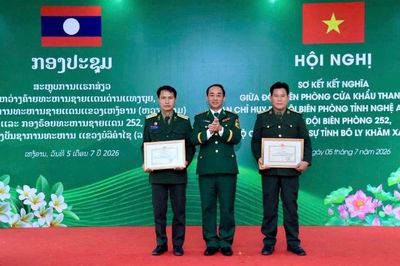 Điểm sáng trong phối hợp bảo vệ biên giới Việt Nam-Lào