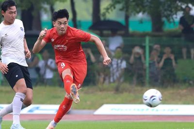 Đội tuyển Việt Nam thắng 6-0 trong trận đấu tập đầu tiên tại Hàn Quốc