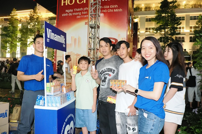 Vinamilk hòa cùng niềm vui của người dân mừng 50 năm Ngày thành phố Sài Gòn - Gia Định mang tên Bác