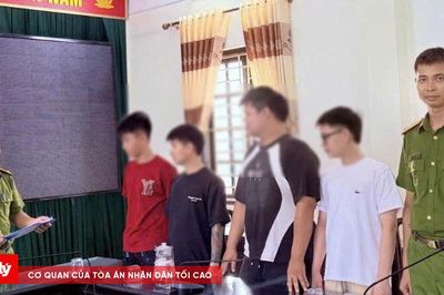 Bắt nhóm đối tượng thu mua tài khoản ngân hàng của học sinh