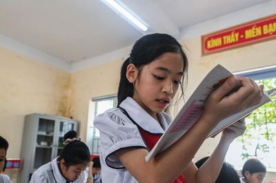 Học sinh cả nước được miễn phí sách giáo khoa từ năm 2029