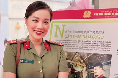 Đại úy công an, diễn viên Minh Hương: Tuổi 40 đi qua nhiều giông bão…