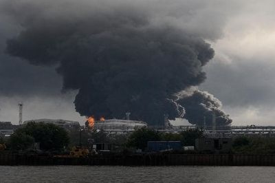 Ukraine tấn công trực thăng Nga trên biển Azov và loạt mục tiêu ở Lugansk, Donetsk