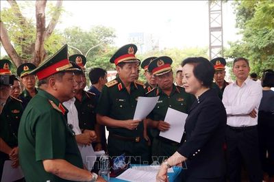 Phó Thủ tướng Phạm Thị Thanh Trà kiểm tra công tác chuẩn bị Lễ triển khai tìm kiếm, quy tập hài cốt liệt sĩ