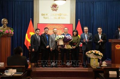Đảng ủy tại Liên bang Nga giữ vững ngọn cờ tư tưởng