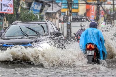 Dự báo thời tiết 5/7: Miền Bắc tiếp tục hứng mưa lớn do hoàn lưu bão số 1, tâm điểm nơi nào?