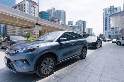 Malaysia bắt đầu siết quy định đối với xe điện nhập khẩu nguyên chiếc