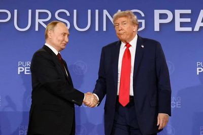 Tổng thống Mỹ đề nghị giúp Nga đàm phán với Ukraine