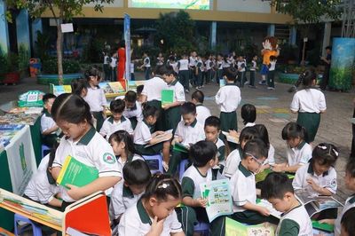 TP Hồ Chí Minh chi 150 tỷ đồng mỗi năm miễn phí sách giáo khoa từ 2026