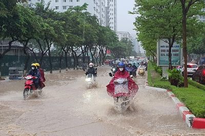 Bão số 1 gây mưa lớn diện rộng ở Bắc Bộ, Hà Nội cảnh báo dông lốc