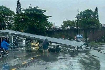 Bão số 1 suy yếu thành áp thấp nhiệt đới