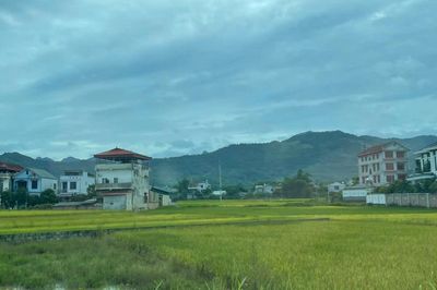 Thời tiết các khu vực trong tỉnh ngày 6/7, đêm và sáng có mưa rào, có nơi mưa vừa, mưa to và dông