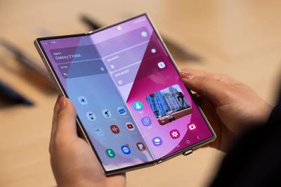 Công nghệ 5/7: Samsung mở rộng One UI 9; Apple làm mới MacBook Pro giá rẻ