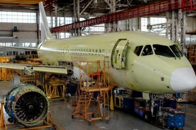 Tốc độ sản xuất máy bay dân dụng SJ-100 của Nga sắp gia tăng vượt trội