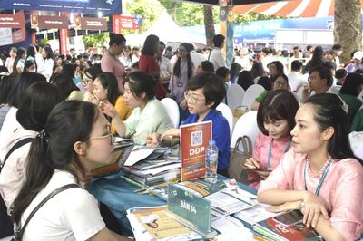 Thí sinh đạt từ 19 điểm có nhiều cơ hội theo học nhóm ngành kinh tế