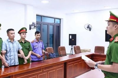 Thi tốt nghiệp tại Tuyên Quang: Thi hành lệnh giữ người trong trường hợp khẩn cấp đối với 1 giáo viên