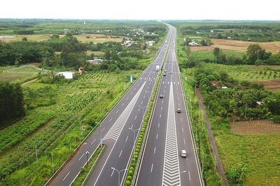 Thành lập Hội đồng thẩm định Báo cáo tiền khả thi điều chỉnh Dự án cao tốc Bắc - Nam phía Tây đoạn Gia Nghĩa - Chơn Thành